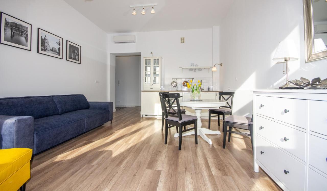 Inpoint Wielopole 32 Boutique Apartments Old Town&Kazimierz District Cracovia Esterno foto