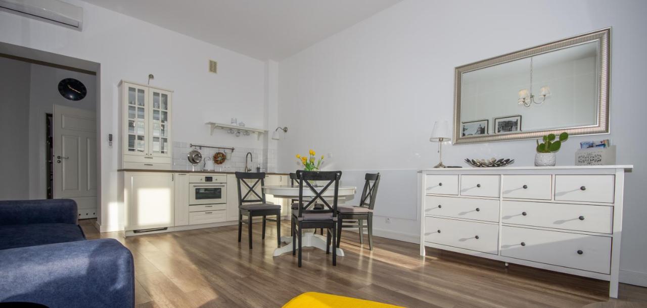 Inpoint Wielopole 32 Boutique Apartments Old Town&Kazimierz District Cracovia Esterno foto